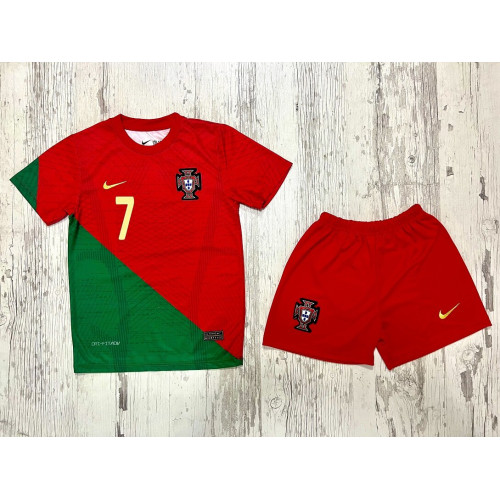 Детски футболен комплект Portugal Ronaldo 7
